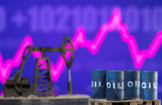 Oil prices extend losses, firmer dollar and supply outlook weigh - Yahoo Finance